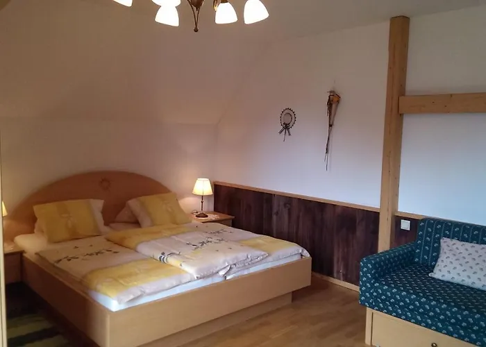 Farm stay Biobauernhof Hoellerbauer